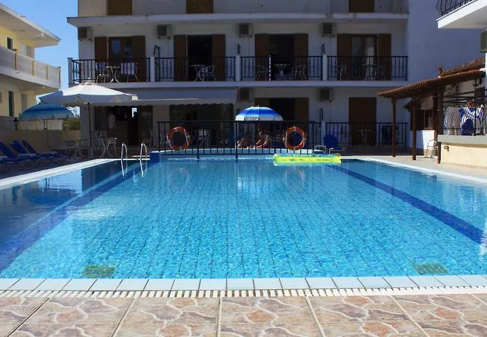 Apartmanhotel Litsa 3*