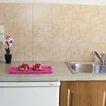 Aparthotel Litsa 3*