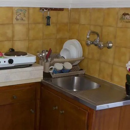 Litsa מלון דירות אליקאנאס