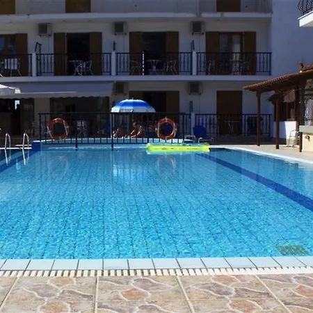 Litsa Apart Otel 2*